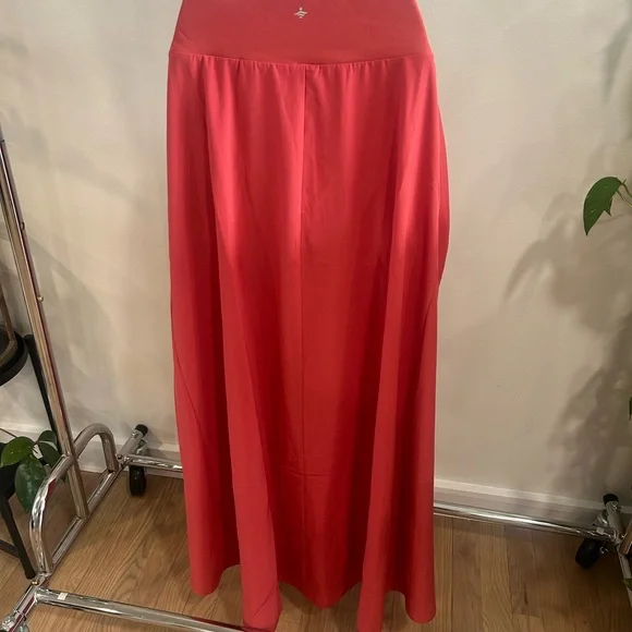 HALARA Asymmetrical Dark Coral Skirt - Picture 2 of 3